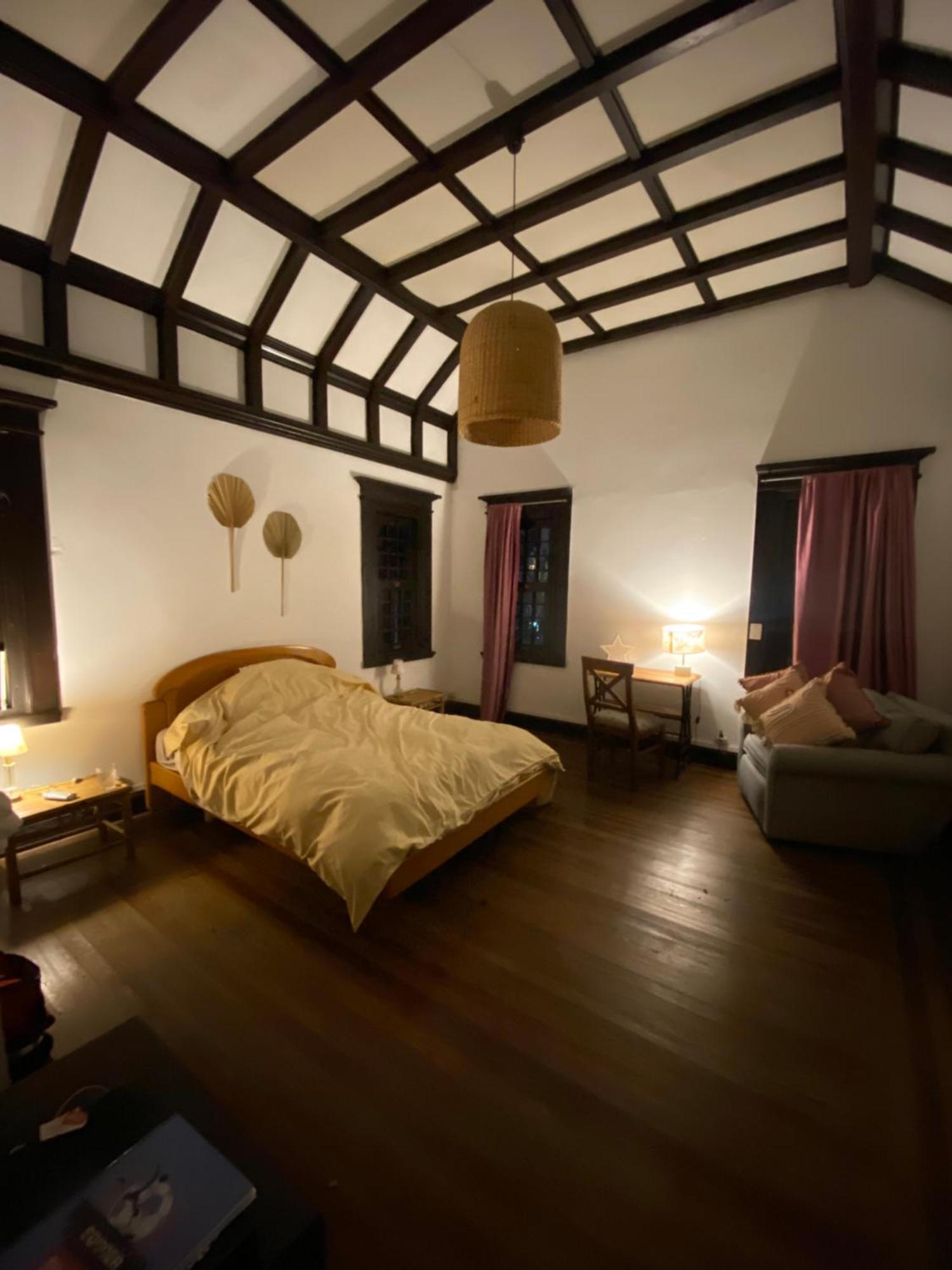 Habitacion 1 Casona Ellauri Habitación en casa particular Montevideo
